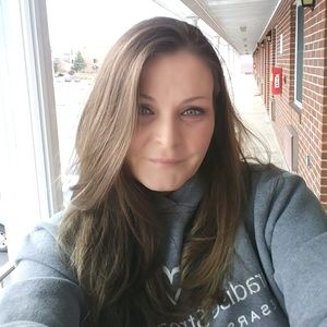 Meet your Posher, Stacy